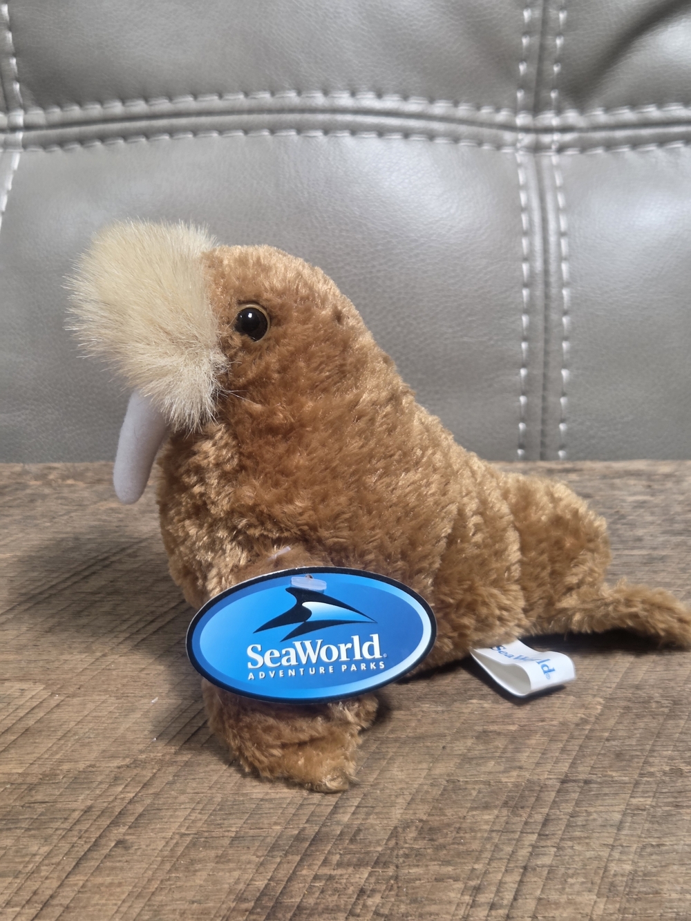 Vintage SeaWorld Walrus Plush Stuffed Animal Souvenir Theme Park Toy NWT Bin 1F